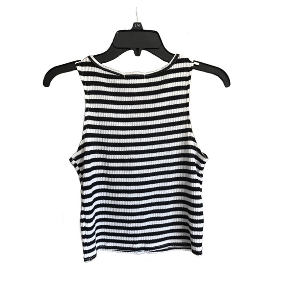 Black and white striped top - Picture 2 of 3